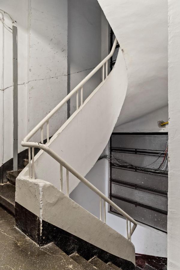 Tova Pearl Ultracentral - Romana Square Subway Lejlighed Bukarest Eksteriør billede